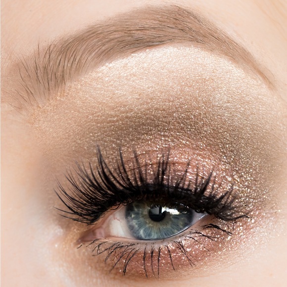 Get the look! Three Fabulous ShadowSense colors that blend into an amazing look!